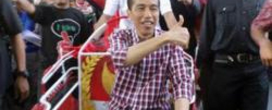 Calon Wakil Gubernur Jatim Rela Kayuh Becak untuk Jokowi